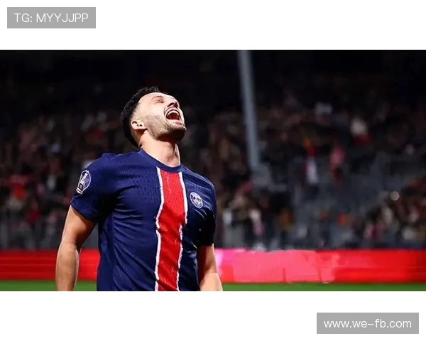 法甲最新战况：巴黎圣日耳曼争冠形势紧张，摩纳哥逆袭突围